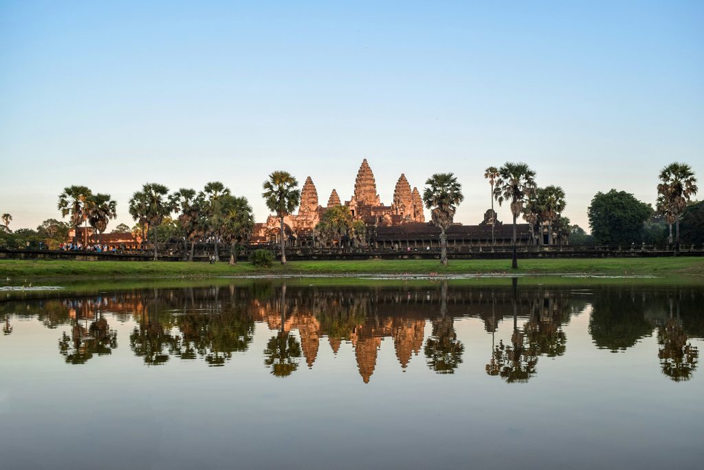 មាត់ទឹកអង្គរវត្ត